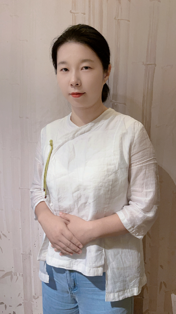 曹琳老師